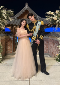 파혼 위기에서 먼저 손 잡았다…아이유, 요트 키스로 뒤집은 성희주