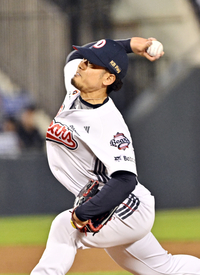 [포토]두산 타무라의 역투