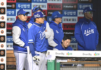 [포토]9회말 동점 허용한 삼성 박진만 감독