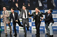 [포토] 포즈 취하는 ‘최우수산’ 출연진