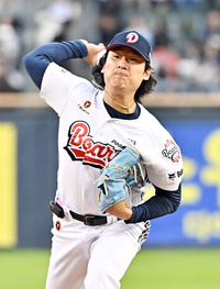 [포토]두산 선발 곽빈의 역투