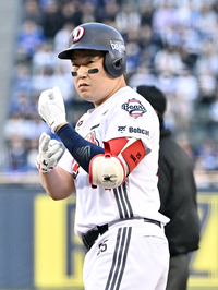 [포토]두산 양의지, 안타 세리머니