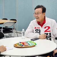 김성제“하루 많게 15개 일정 소화 건강 ‘이상무’ ... 맡겨달라”