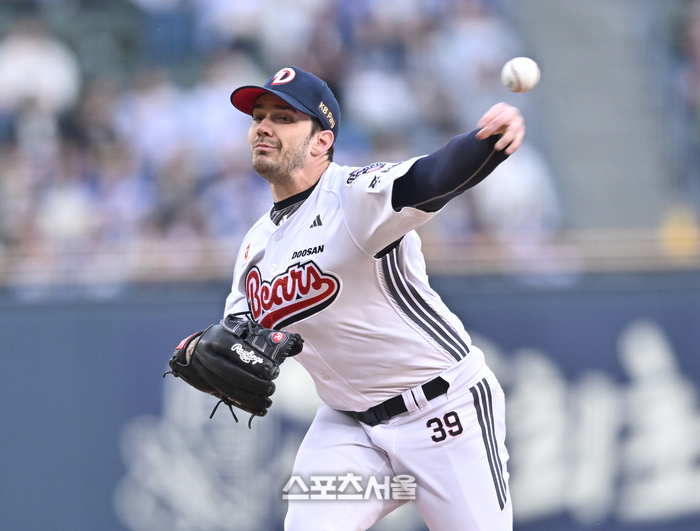 [포토] 잭로그 ‘힘찬 투구’