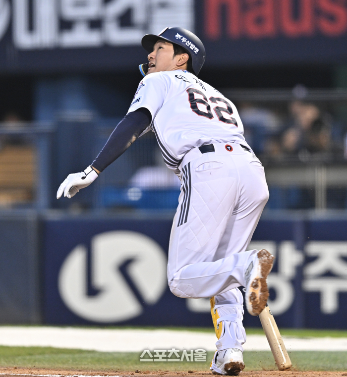 [포토] 안재석 ‘잘 맞았어’