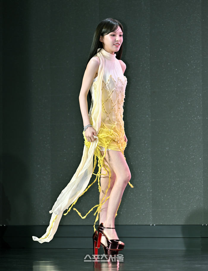 [포토]웬디, 각선미 뽐내며!