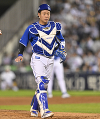 [포토] 박세혁 ‘침착하게’