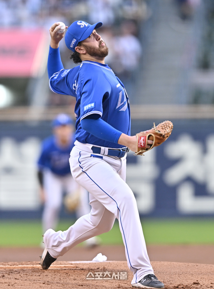 [포토] 오러클린 ‘힘찬 투구’