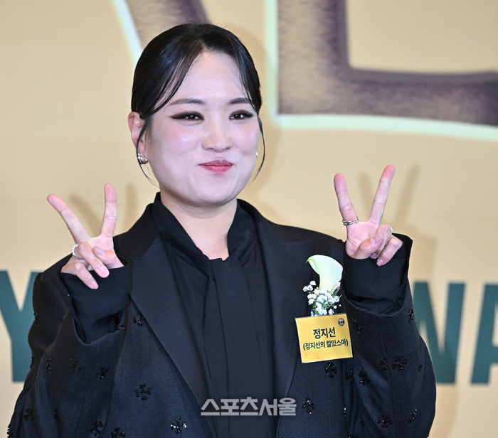 [포토] 깜찍한 포즈 취하는 정지선 셰프