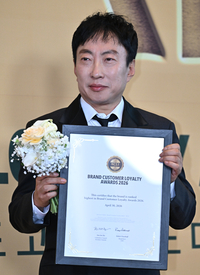 [포토] 박명수, 브랜드 고객충성도 대상 수상