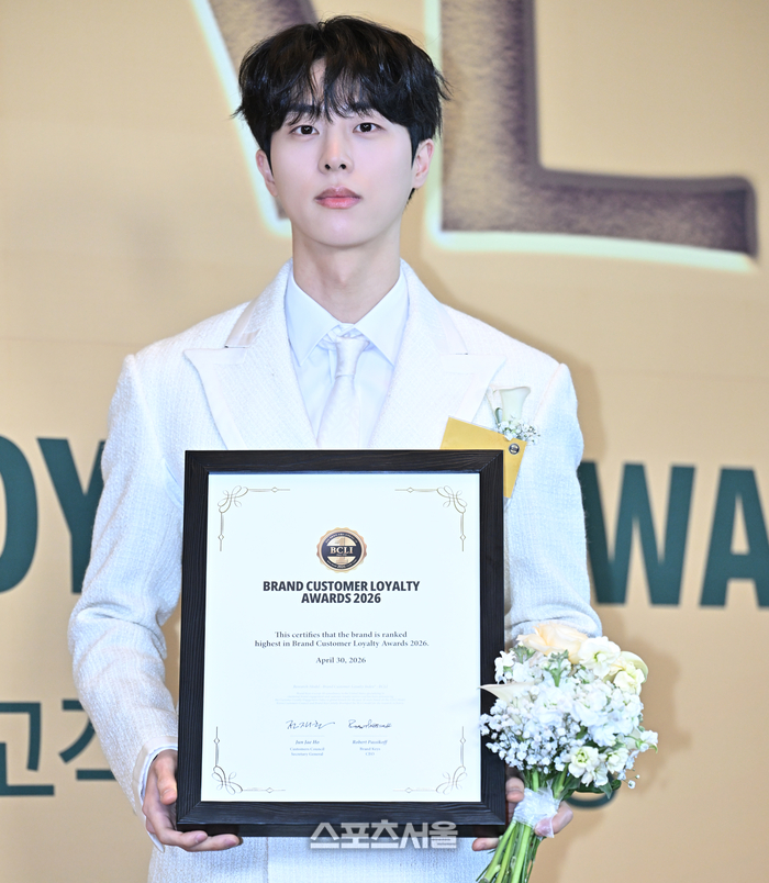 [포토] 김무준, 2026 브랜드 고객충성도 대상