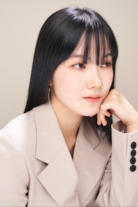 권인서, ‘쿠키런: 킹덤’ 아이돌로 깜짝 변신…‘샤이니 패스’ 발매