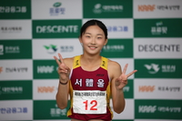 ‘성인보다 빨랐다’ 여중생 왕서윤, 100m 11초83 ‘17년만 부별 한국기록’ 종별선수권 우승