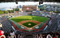 ‘또 꽉 찼다’ SSG, 2일 롯데전 2만3000석 매진…시즌 4호→시즌 125만 관중 페이스 [SS문학in]