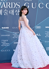 [포토]뒤태 뽐내는 전소영