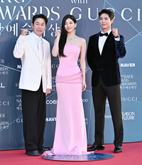 [포토]신동엽-수지-박보검, 다 함께 파이팅!