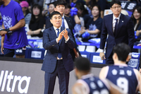 이상민 감독 “쏟아붓고 마무리하자” vs 손창환 감독 “버스에서 일하면서 올라가고파” [SS사직in]