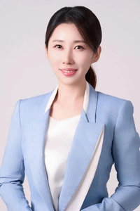 ‘웃찾사’ 코미디언 박민영, 시의원 비례대표 출마