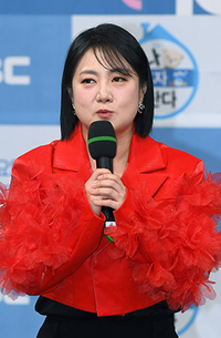 “결국 3차 소환까지” 박나래, 전 매니저와 진흙탕 싸움… 불법 시술 vs 영양제 투약 ‘의료법 위반’ 쟁점 팽팽