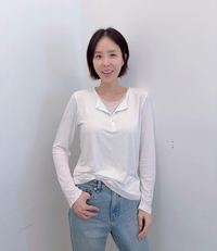 신지, 새신부의 홀가분한 변신…“오래 참았던 단발병 치료”