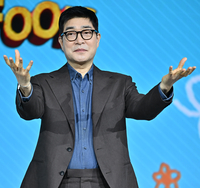 [포토] 포즈 취하는 손현주