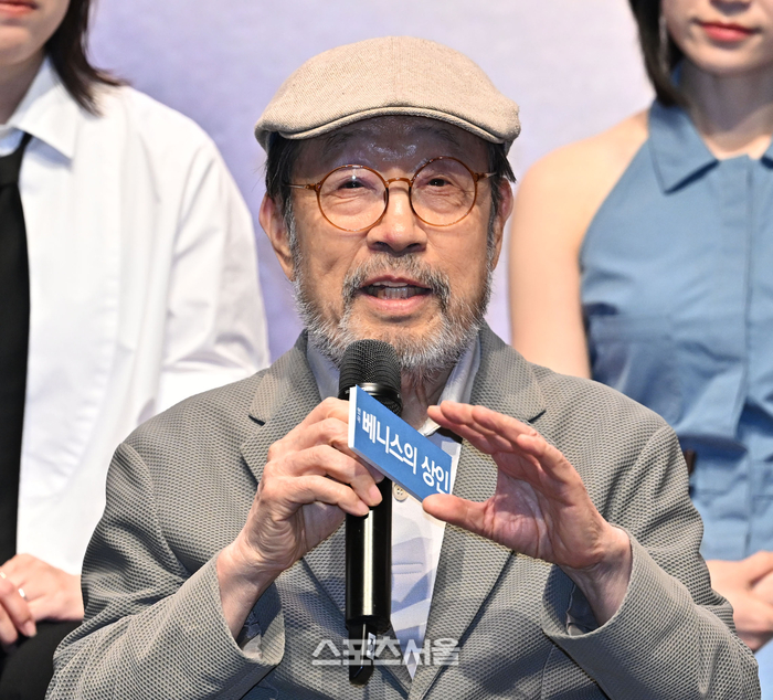 [포토] 신구 ‘건강 문제는 없다’