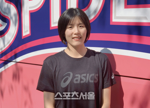 학폭 논란으로 韓떠난 이재영, 무릎 부상 털고 현역 지속 의지... 日히메지와 이별 "복귀 기회 줘 감사"