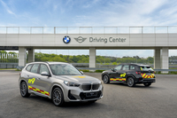 BMW 코리아, 인천소방본부에 iX1 2대 전격 기증…“공공안전 지원”