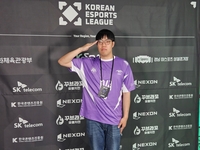 “지난해보다 더 힘들다” 충남 김경래, KEL FC모바일 ‘죽음의 조’ 1위로 출발 [SS인터뷰]