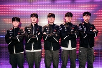 “10분 만에 다 팔렸다”…T1·DK 맞붙는 EWC 선발전, 티켓 전석 ‘매진 행렬’