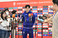 [포토]인터뷰 하는 배준호
