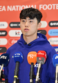 [포토]인터뷰 하는 이기혁