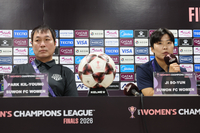 숙소 ‘분리’와 ‘합동 응원’ 논란은 지속…수원FC위민, 조별리그 ‘완패’ 북한 내고향축구단 넘어라
