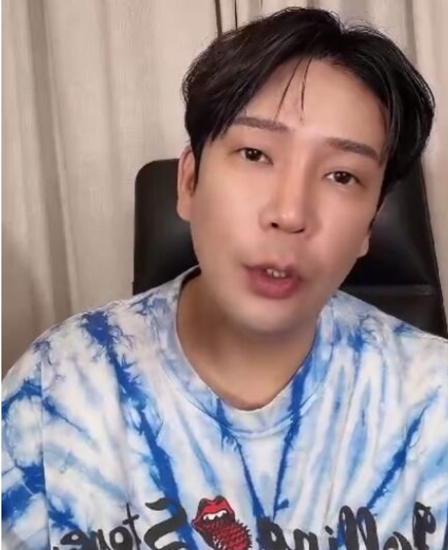 연예인 실명 또 꺼냈다...이틀째 폭주한 MC몽, 연예계 진흙탕 번지나
