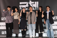 K 장르물의 신기원 ‘군체’, 전지현→구교환과 만난 연상호의 좀비 매직  [SS종합]
