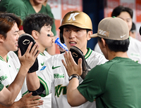 “말보단 행동으로”…‘승승승’ 키움, 서건창과 뭉클 동행 가보자고! 히어로즈 ‘낭만야구’ ON [SS시선집중]
