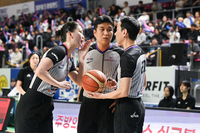 “원활한 경기 운영·발전 위해”…WKBL, 내달 8~12일 심판 공개 모집