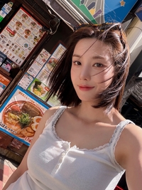 ‘워터밤 여신’의 변신…권은비, ASEA 2026 무대 의상부터 일본 여행 일상까지