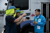 “청년·시장·환경미화원부터”… 김관영 첫 행보는 ‘민생 올인’