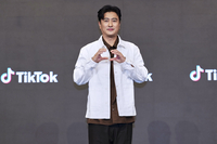 안정환, 홍명보호 논란에 작심 발언…“월드컵 끝나고 평가해도 늦지 않다”