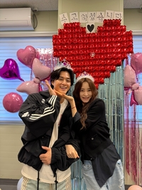 김지훈, ‘지금 불륜이 문제가 아닙니다’ 촬영 종료…김혜수와 훈훈한 투샷