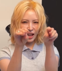 SM 떠난 보아 숏컷에 금발 ‘깜짝 변신’