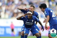 일류첸코+파울리뇨 시즌 첫 골 터졌다…수원, 천안 3-2 잡고 다시 2위로[K리그1 종합]