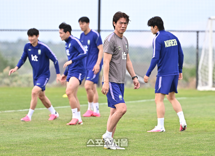 [포토]축구 국가대표팀 이끄는 홍명보 감독