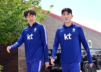 [포토]훈련 나는 이재성과 황인범
