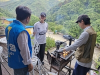 지리산까지 달려간 김관영 “청년농 대출 30년 장기체계로… 귀농 포기 막겠다”