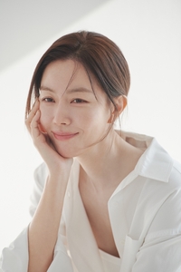 [공식] 김유미, ♥︎정우와 일도 함께…부부 동반 사람엔터테인먼트 行