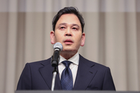 ​“첨부파일도 안 열고 승인”…정용진 사과로 드러난 스타벅스 리스크 검증의 민낯 [SS현장]