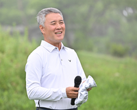 [포토] 자선 골프대회 인사말하는 김상혁 회장