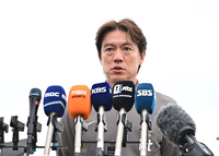 [포토]홍명보 감독, 훈련 전 인터뷰